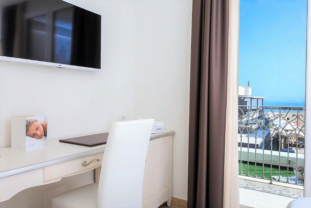 Princier Fine Resort & Spa Rimini Exterior photo